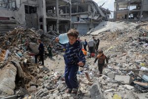 Read more about the article Israel eases Blockage on Gaza after 3 months Amid Global Outcry by Carl Montel.