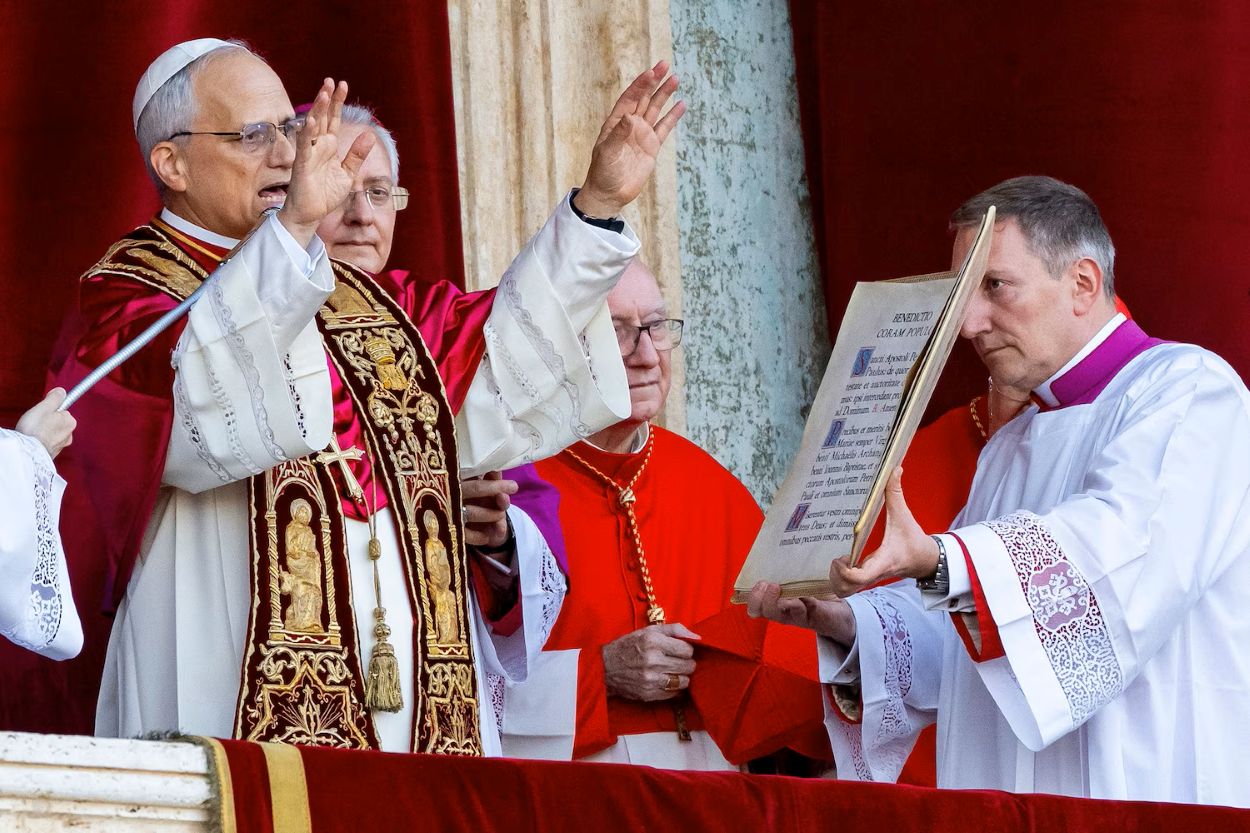 Read more about the article Pope Leo XIV celebrates his Inaugural Mass Sunday by Megan Owen.