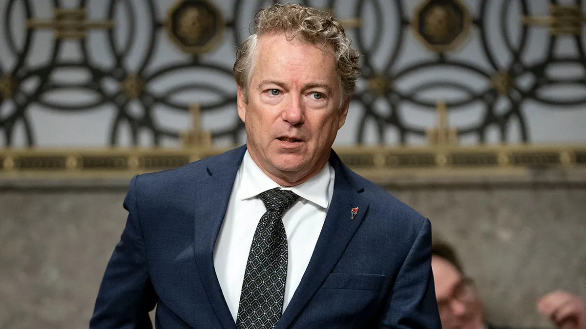 Read more about the article The Qatari gift plane raises more questions according Senator Rand Paul by Katy Moore.