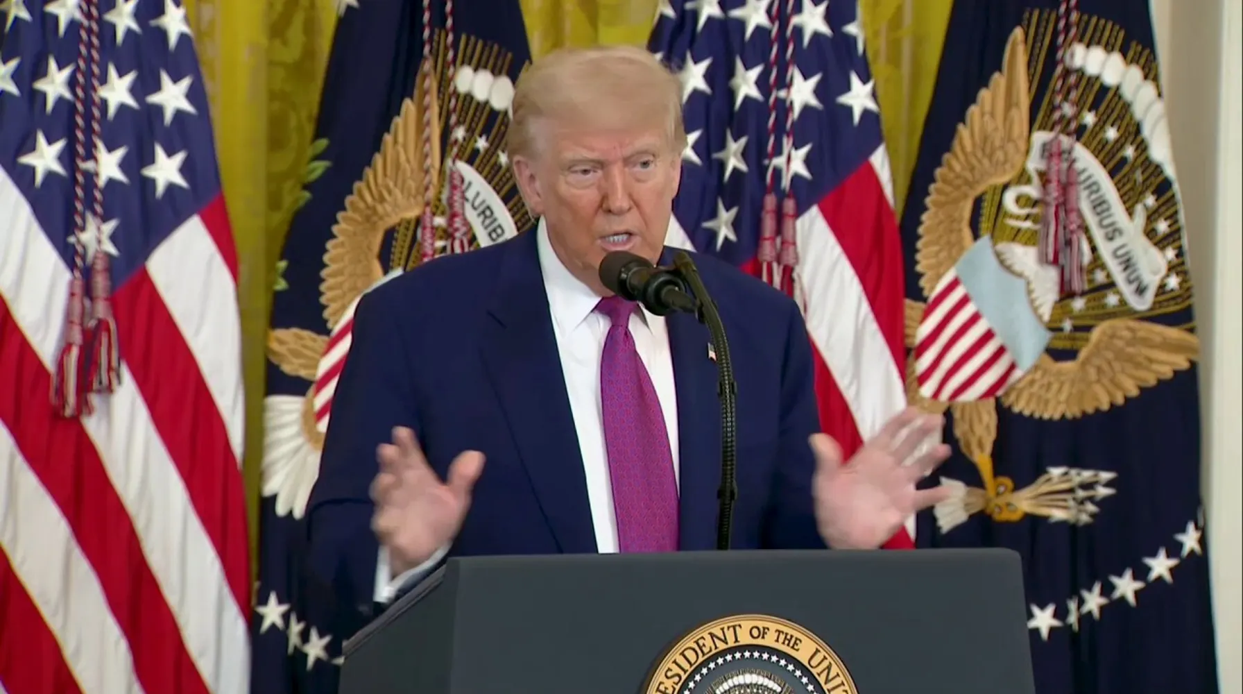 Read more about the article Trump warns that Israel may strike Iran, citing ongoing evacuations and nuclear negotiations by Carl Montel.