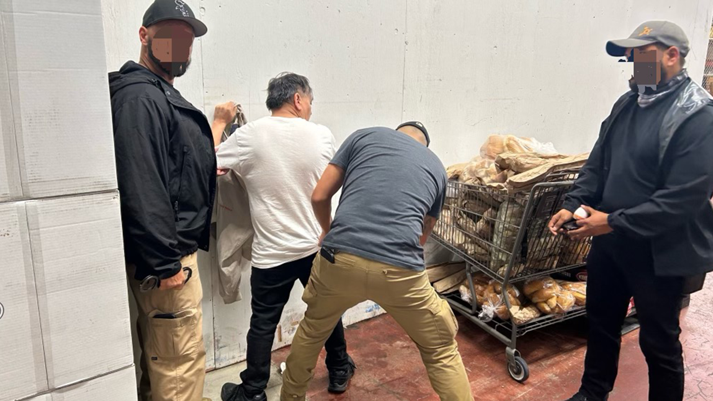 You are currently viewing Coroner rules out trauma in death of woman found on Illinois property leased by asylum seeker. By Katy Moore.