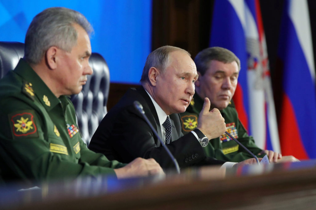 Read more about the article A Russian army officer urges Putin to launch a hypersonic nuclear strike on the U.S. and Europe. By Lisa Lomami.
