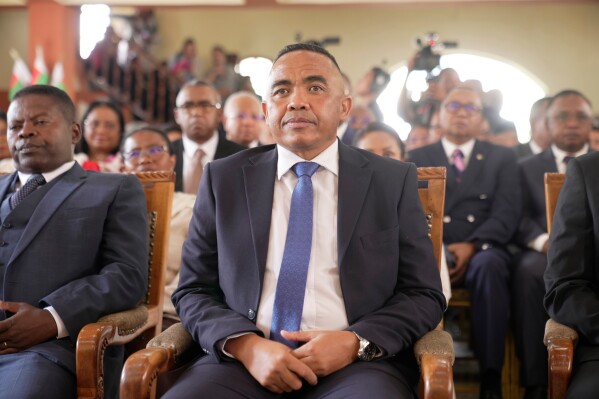 Read more about the article Michael Randrianirina announces businessman as Madagascar’s new prime minister. By Ehud Jones.