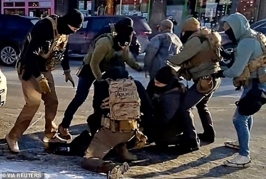 Read more about the article National Guard activated after Man Killed in Minneapolis. By Kathy Moore.