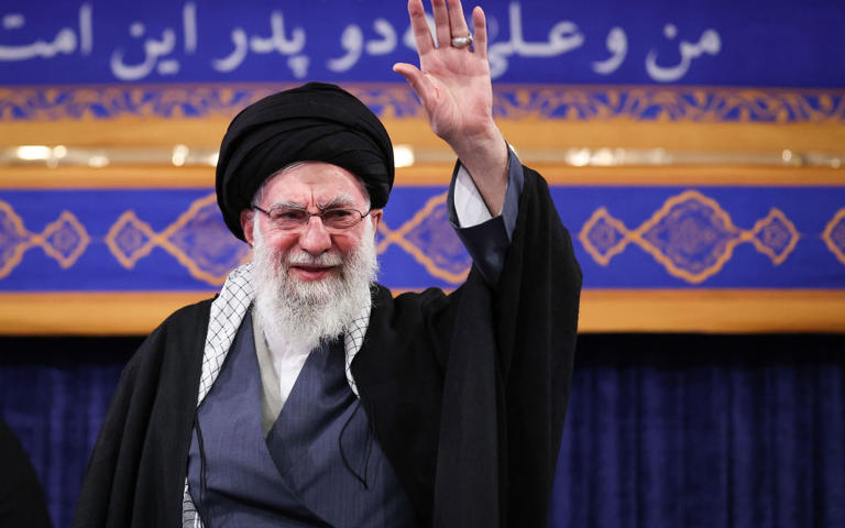 Read more about the article Iran’s Supreme Leader Khamenei calls for Talks with Protesters. By Carl Montel.