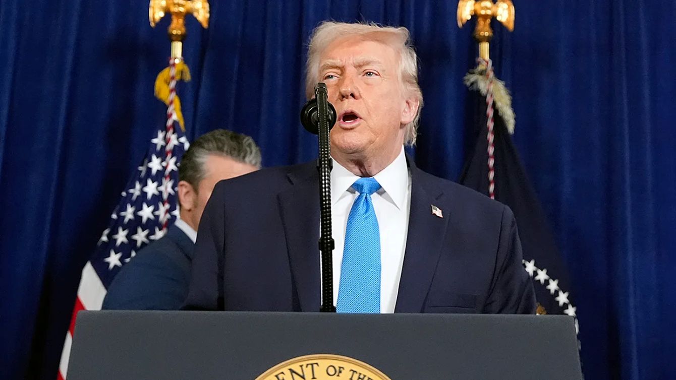 Read more about the article Trump Says The U.S. will run Venezuela until a Safe Power Transfer. By Kathy Moore.