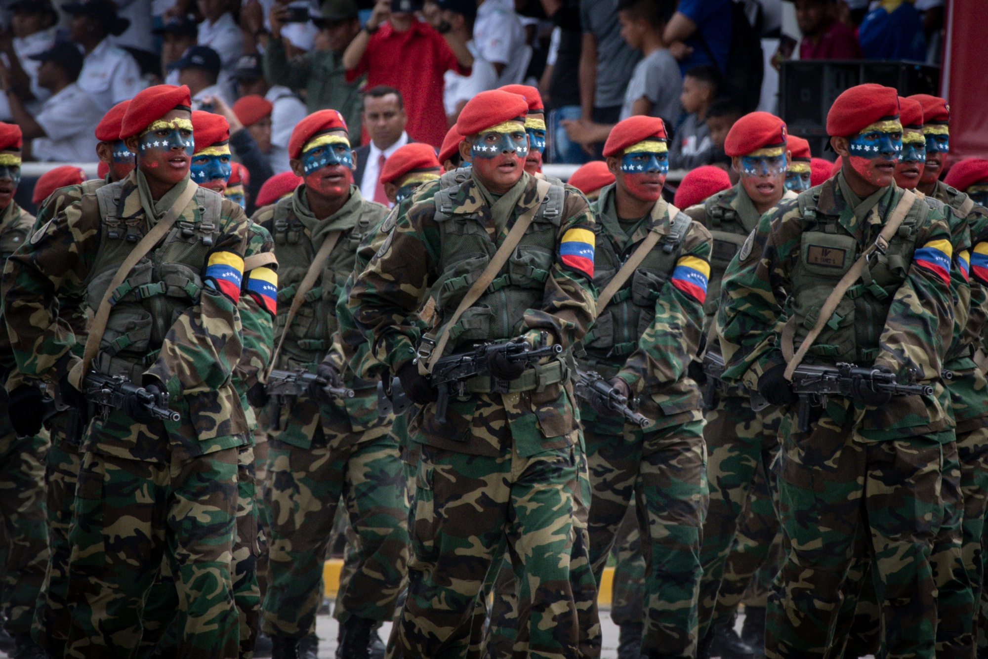 Read more about the article Why Did Venezuela’s Armed Forces Failed in Defending Maduro? By Kathy Moore.