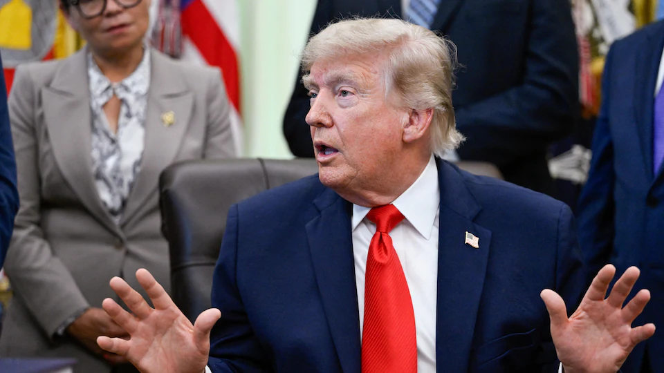 You are currently viewing Source Says Trump Favors Escalation with Iran. By Swati Montel